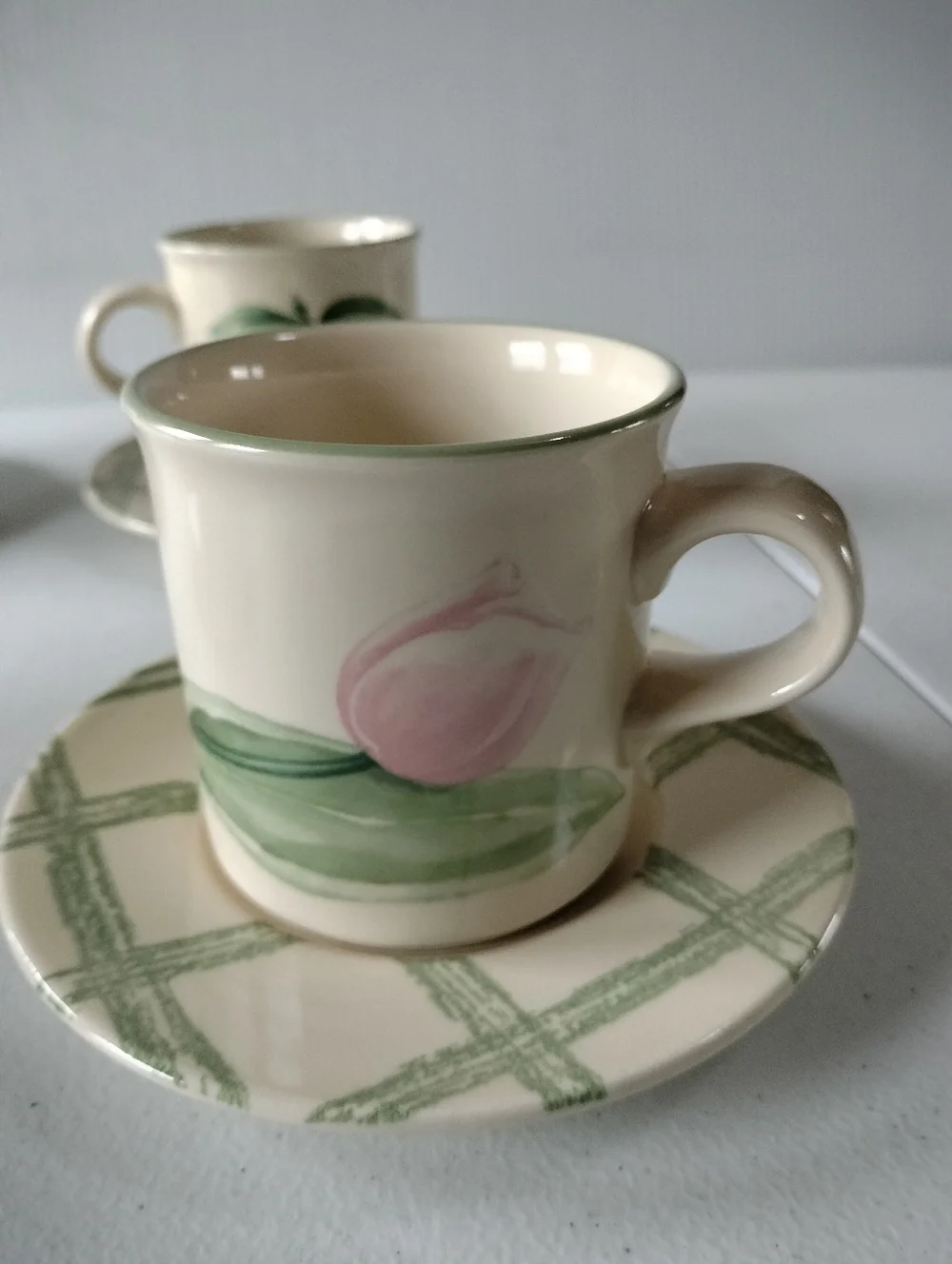 Pfaltzgraff Garden Party 8oz Set Of 4 Mugs Saucers Coffee Tea Cherry Tulip